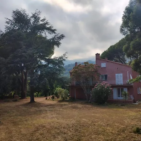 A Nostra Fiumara Entre Et Montagne Et Riviere Privative