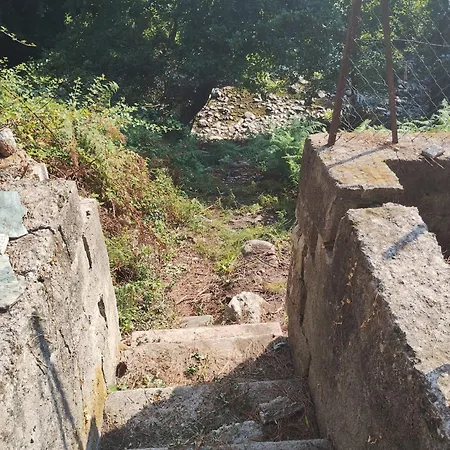 A Nostra Fiumara Entre Et Montagne Et Riviere Privative *